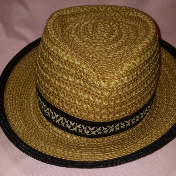 Eric Javits | Accessories | Eric Javits New York Look Again  display picture 3